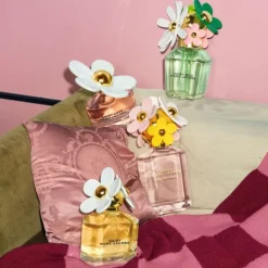 Daisy Marc Jacobs Eau de Toilette Spray 50ml Gift Set Discount